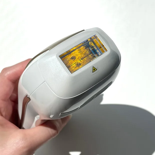 Ulike(ユーライク)の【Air 10 IPL光美容器】が使いやすくて頼りになる！