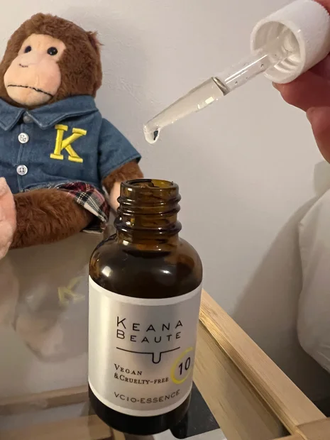 ＜30代＞ケアナボーテ VC10濃美容液の口コミや効果を徹底レビュー！本当に毛穴に効くの？