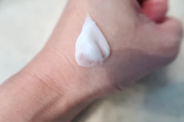 【美白ケア】パーフェクトワン 薬用ホワイトニングジェル(医薬部外品)をご紹介します。