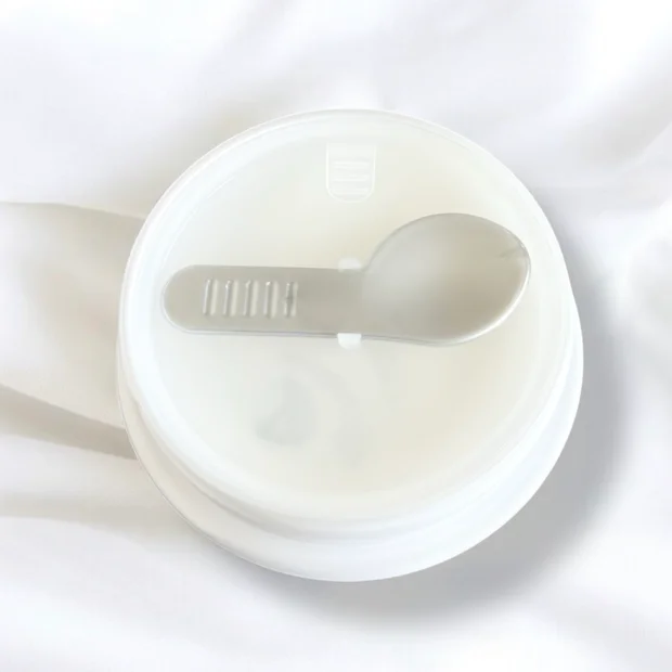 美白ケアにおすすめ！【パーフェクトワン薬用ホワイトニングジェル】の特徴や使い心地をレビュー