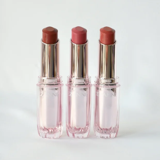 【セザンヌ新作】ラスティンググロスリップN全色レビュー｜イエベ・ブルベ別〈12/23発売〉