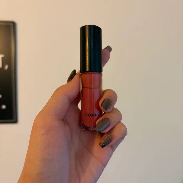 リニューアルしたROAliv(ロアリブ) リップ 「ハニーラスター」をレビュー！おすすめ粘膜カラー♪