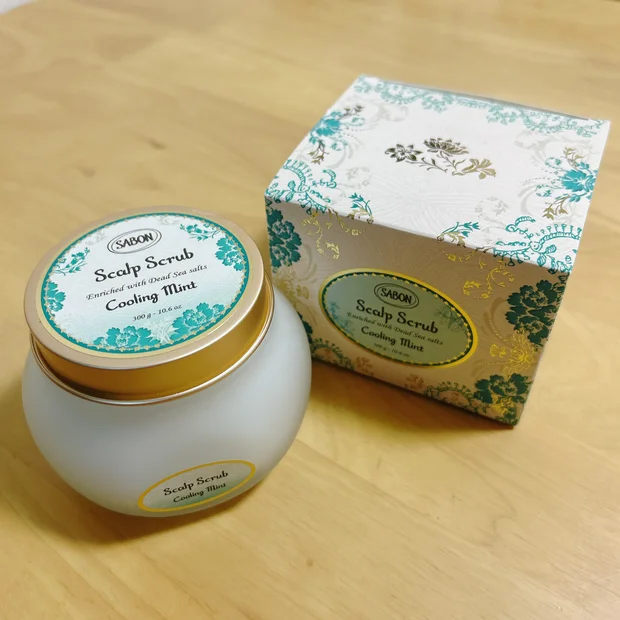 サボンの人気アイテム【ヘッドスクラブ リフレッシング】の使い方とと使用感を解説！