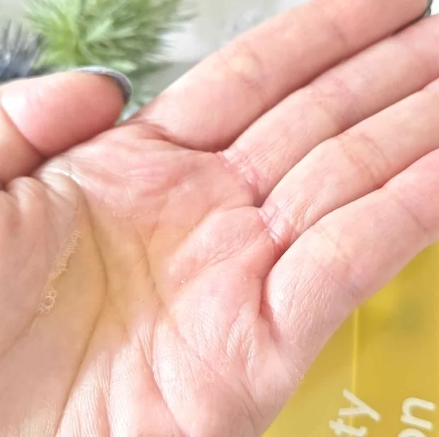 【クレンジング】日本古来の発酵の力で生まれたオリジナルエキスでメイクをすっきり落としちゃう。