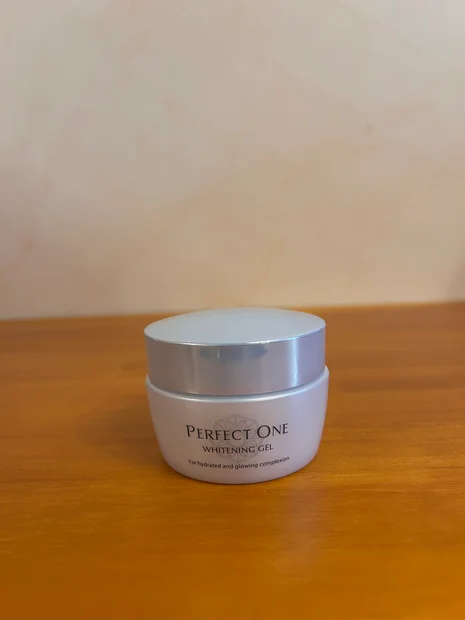 夏の美白スキンケアに！【パーフェクトワン 薬用ホワイトニングジェル（医薬部外品）】