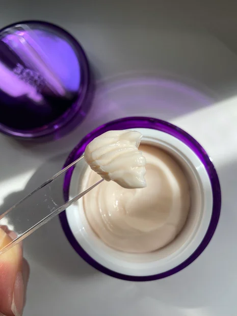 噂のしっとりハリ肌クリーム【プロバイオダーム™️ 3D リフティングクリーム】が凄い！！