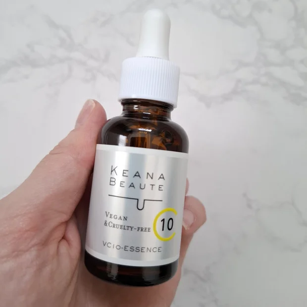 口コミで人気！ケアナボーテ VC10濃美容液のリアルレビュー