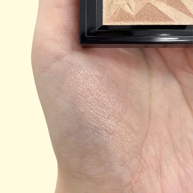 【shu uemura（シュウ ウエムラ）】新作アイシャドウ「クラッシュ ド ジェム」イエベ春に可愛いカラーを紹介！