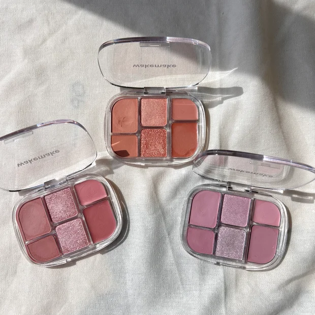 【5つの異なる質感でさまざまな印象に♡】
『WAKEMAKE ソフトシアーマルチパレット』を全色レビュー！！