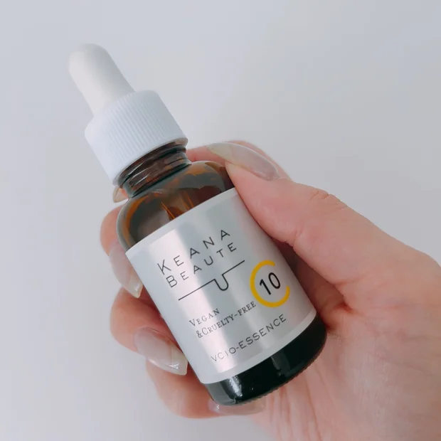 毛穴ケアに！ケアナボーテ VC10 濃美容液レビュー