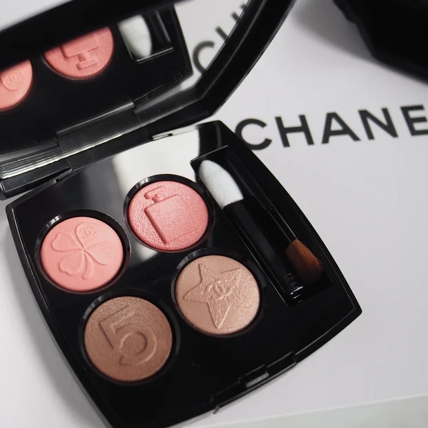 【秋コスメ】8/22発売シャネル限定アイシャドウ「レ キャトル オンブル ブトン」は209が可愛い！【イエベ春】