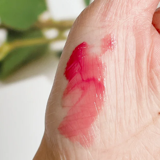 【セザンヌリップ】ブルベ夏歓喜！3Dジェリーリップ「02 ミルクローズ」レビュー