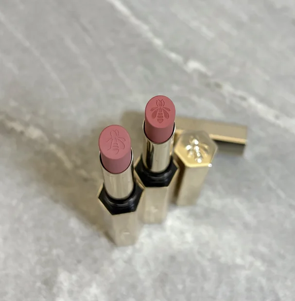 【ゲラン マットリップ】キスキス ビー インテンスおすすめカラー2色をスウォッチ付きでご紹介！