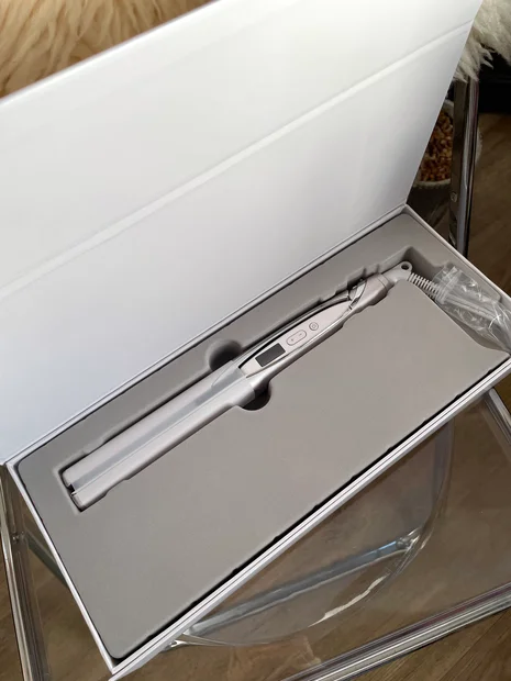 ケアレクト by プリュスオー スムースケアアイロンで毛先までしっとりなめらかシルク髪へ✨