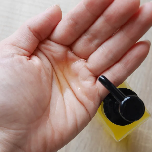 お肌に嬉しい《美容液のようなクレンジングオイル》Beのクレンジングオイル試してみました