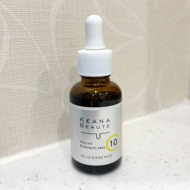 毛穴悩みに救世主♡ ケアナボーテ VC10濃美容液をレビュー！