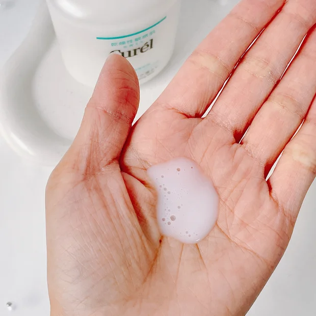 【ドラッグストアで買える】乾燥肌の味方「キュレル 乳液ケアメイク落とし」を徹底検証！