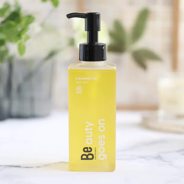 まるで美容液！？天然由来成分100%のオーガニッククレンジングがリニューアル！ーBe クレンジングオイル C