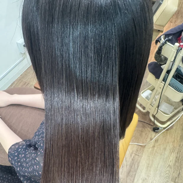 【プチプラ】髪を美しく見せる！hirituの最高峰オーロララインは艶がない髪にうってつけ！