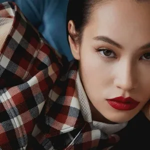 「ディオール」のアイコニックなリップスティックを纏った水原希子さんと北村匠海さんの特別なルック！