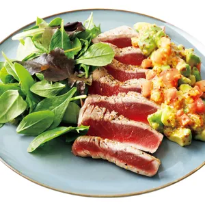 あぶりまぐろのアボカドタルタルのせ