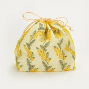 春の新作ポーチ　近沢レース　巾着ポーチ