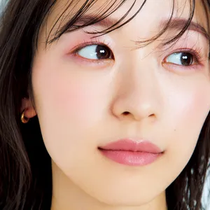 林 由香里が教える“美肌印象狙い”の春色アイレシピ PhotoGallery_1_21