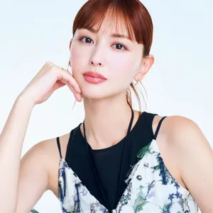 マキア ベストコスメ2025下半期 パーツケア部門 1位 SUQQU　グロウイング バーム 鈴木えみ