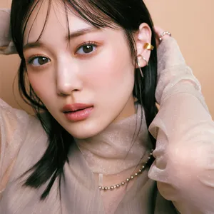 乃木坂46　山下美月　ワントーンメイク