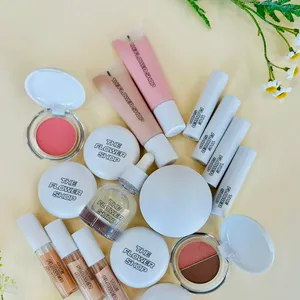 メイクブランド「THE FLOWER SHOP」（ザ・フラワーショップ）