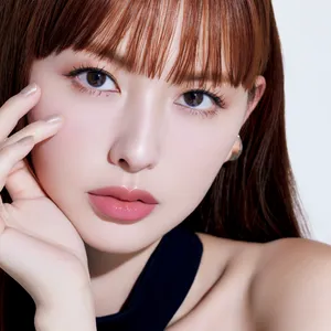 【鈴木えみさんのベースメイク】ノイズレスなセミマット肌に！AI級美肌の秘密を公開