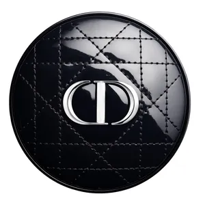 ディオールスキン フォーエヴァー クッション ケース