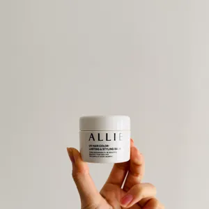 アリィーのUVヘアカラーロックバーム