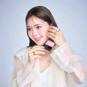 藤田ニコルさんの秋色メイク（写真）_1_16