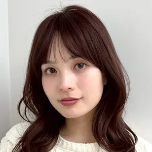 髪型　ミディアムレイヤー　ミディアムヘア　大ぶりカール　正面