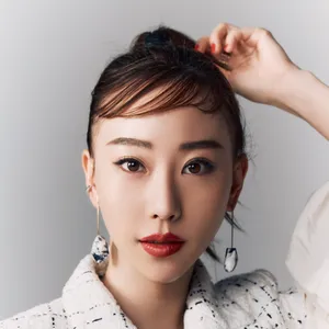 バチェラー4代目・黄 皓さんと秋倉諒子さんが魅せる　 【ジェンダーニュートラルコスメ】でHAPPYオーラ満開のメイク GALLERY_1_9