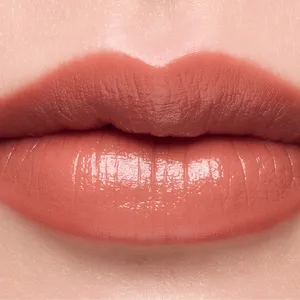 RMK　ベルベットシーン リップカラー 04をブルベがスウォッチ