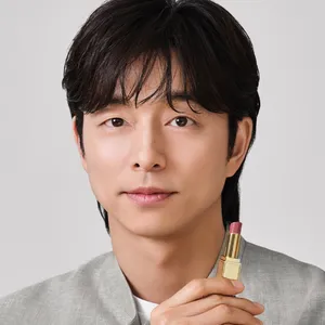 トム フォード ビューティ アジア・パシフィック アタッシェ　コン・ユさん　ソレイユ リップ バーム 05