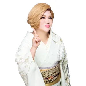 カリスマ　IKKO　名品　コスメ