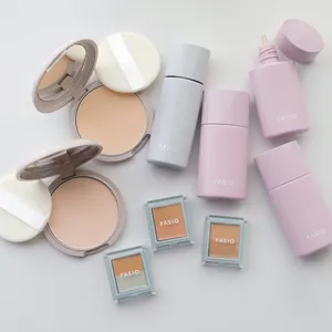 ファシオ エアリーステイ パウダー 全2色 各￥1540（ケース・パフ付き／編集部調べ） ファシオ エアリーステイ オイルブロッカー 30g SPF50+/PA++++ ￥1100（編集部調べ） ファシオ エアリーステイ リキッド 全3色 SPF30/PA+++ 各￥1760（編集部調べ） ファシオ エアリーステイ コンシーラー 全3種 SPF12/PA+++ 各￥1100（編集部調べ）