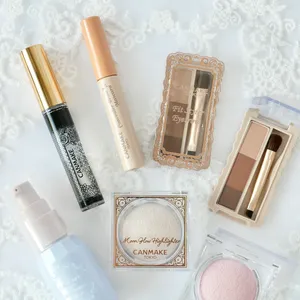 【キャンメイク】5月発売の新作をスウォッチ！ 復刻リップ、話題のハイライトなど盛りだくさん