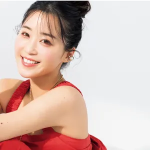 バチェラー・ジャパン　休井美郷　赤みアイ　アイメイク　メイク