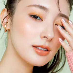 林 由香里が教える“美肌印象狙い”の春色アイレシピ PhotoGallery_1_17