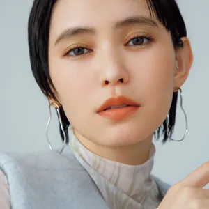 マスカラ　ディオール　黒　メイク