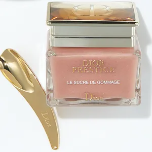 鈴木えみ愛用スキンケア ディオール プレステージ ル ゴマージュ