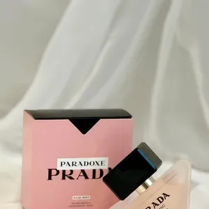 プラダ パラドックス ヘアミスト