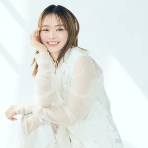 山本舞香さんが、SNSでバズっている純欲メイク・白湯メイク・甜妹メイクの3タイプの中華メイクに挑戦！ vol.2