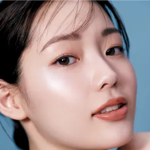 ディオール「ルミナイザー」が洒落顔になれると話題！ メイクアップアーティストが攻略法を伝授