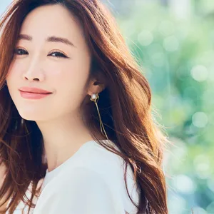 神崎 恵さんが提案。久しぶりの「再会」の日のメイク&ファッション PhotoGallery_1_2