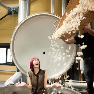 JURIN　XG　シャネル　ジャスミンの花　工場見学